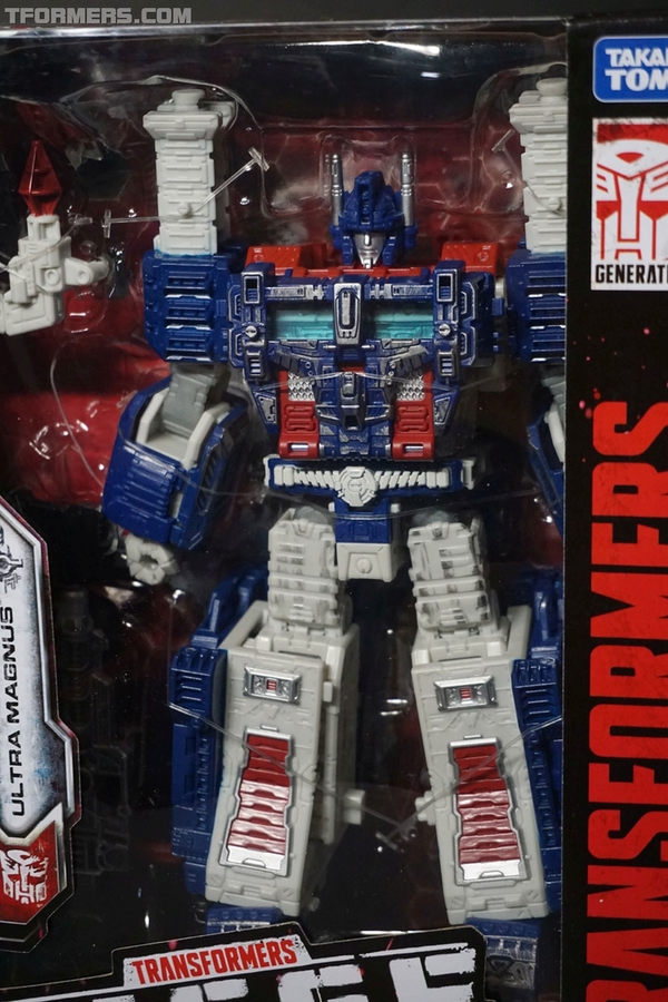 Review Siege Ultra Magnus Leader War For Cybetrtron  (2 of 93)